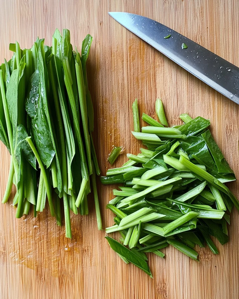 Water Spinach: Essential Guide to This Green